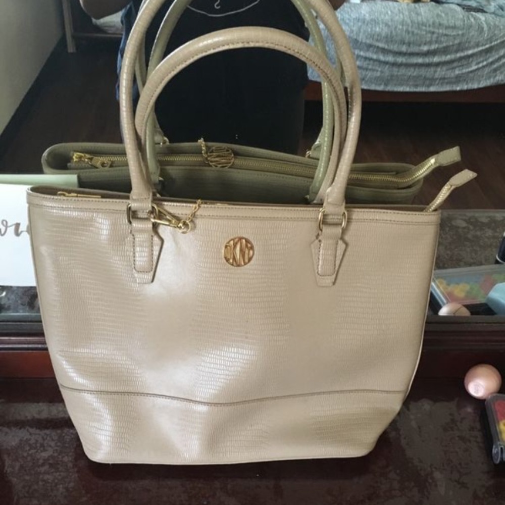 DKNY purse